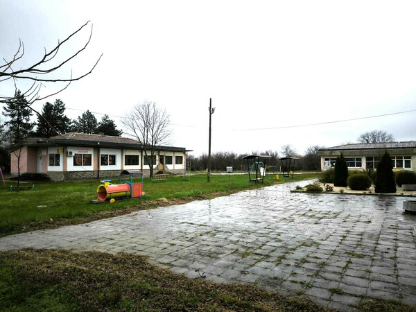 Кметът на Алфатар загуби  на първа инстанция дело, с което претендираше съсобственост в частна сграда