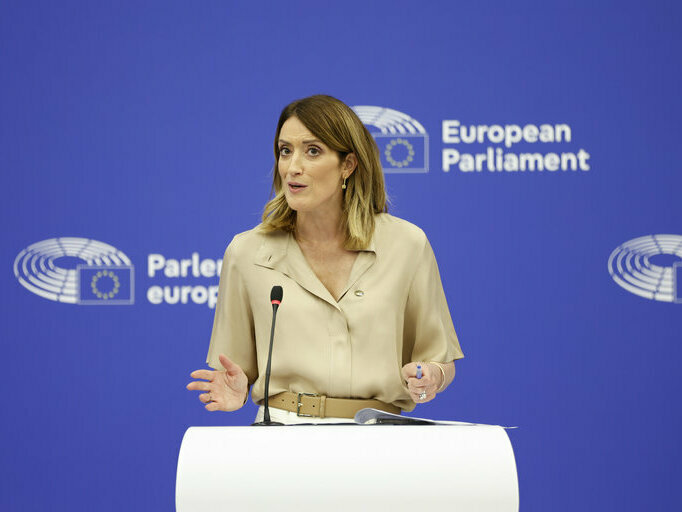 Роберта Мецола беше преизбрана за председател на Европейския парламент