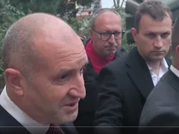 Румен Радев в Силистра: Политиците трябва да поемат отговорност, хората чакат бюджет