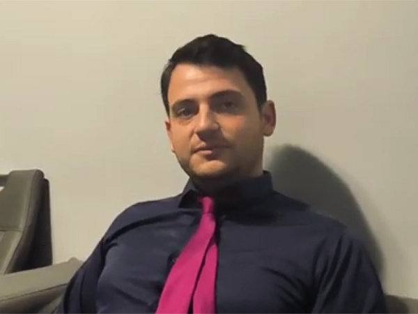 (Видео)Прокуратурата е извършила претърсвания на имоти, свързани с общинския съветник от Тутракан Кристиян Калчев. Той смята ,че това е поръчано.