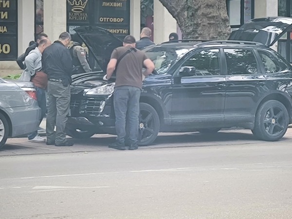 Акцията на ГДБОП в Силистра засега завършва с освобождаване на задържаните