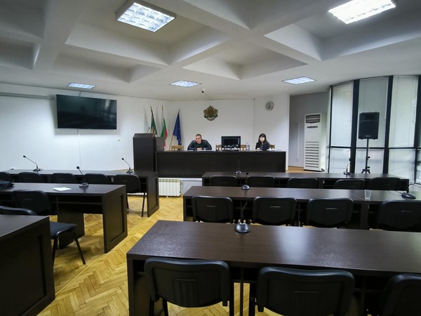 "Няма кворум, не можем да вземем решение!": Редовните отсъствия на общинските съветници в Силистра от комисиите  затруднява работата на съвета