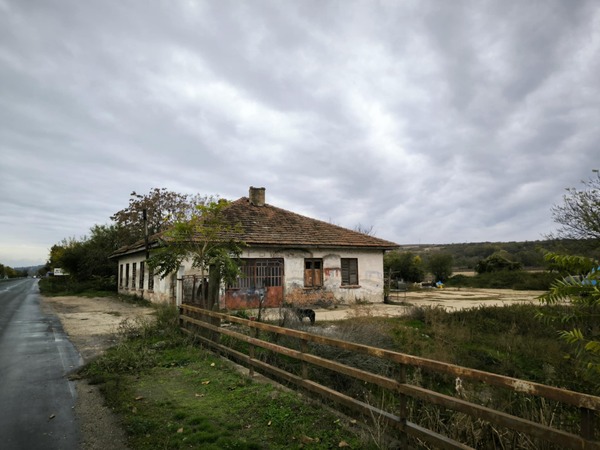 Подготвят за продажба апетитен общински парцел в Силистра - ползван е досега от ПЗГ "Добруджа"