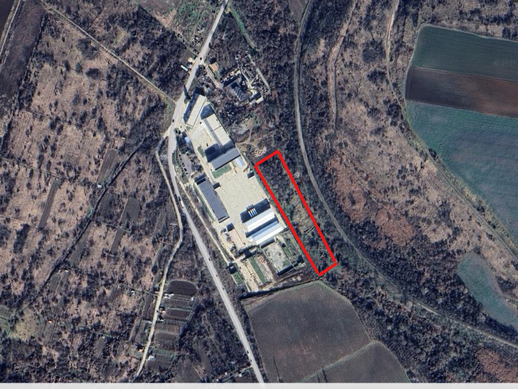 Силистренска фирма иска 11 декара общинска земя, за да разшири базата си - кметът е направил всичко необходимо, за да изпълни искането