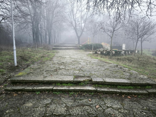 Автомобили ще пресичат през още едно място стълбите към Меджиди табия в Силистра, ако се одобри проект