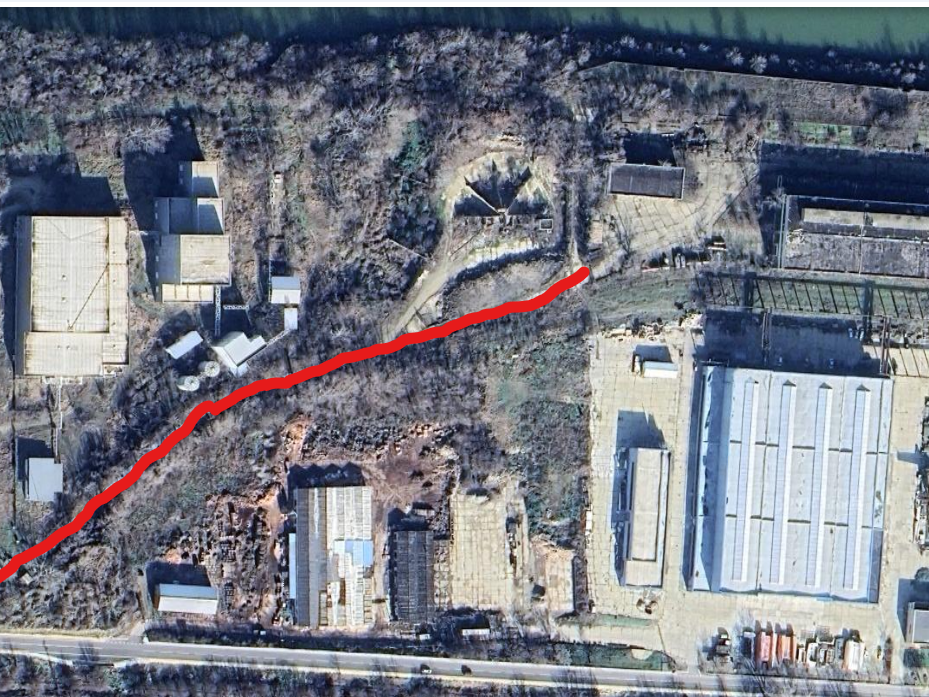 Силистренска фирма иска да купи част от общински път, който минава през имотите и