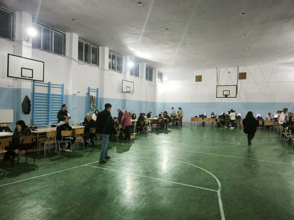 Започна приемането на протоколите от секционните комисии в Силистра